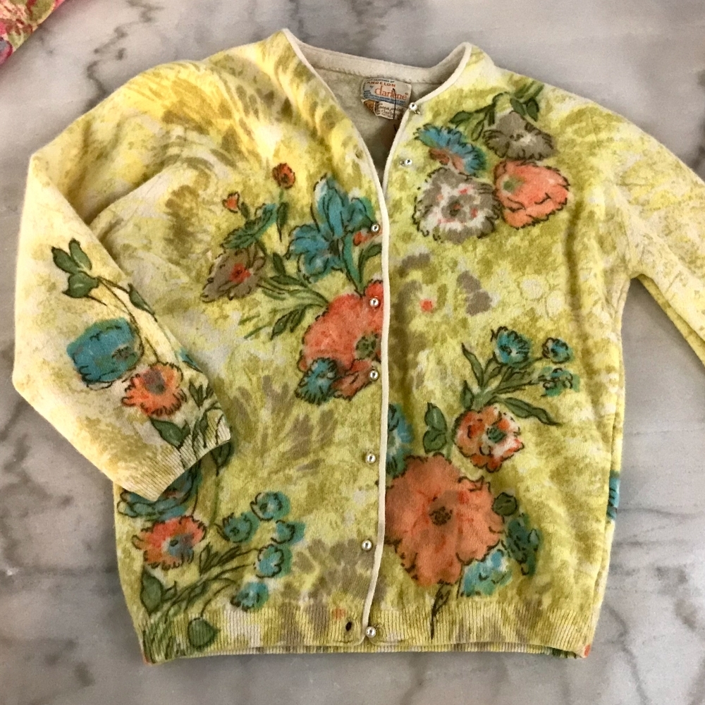 Vintage floral soft sweater